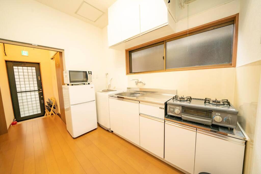 Appartement 3 Bedrooms House In Food Heaven Area *